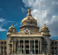 History Books, ಇತಿಹಾಸ ಪುಸ್ತಕಗಳು